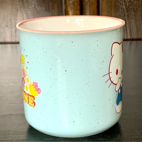 Hello Sunshine - Hello Kitty with Flowers 20oz Ceramic Mug - Picture 8 of 11